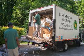 Best Property Management Cleanouts  in Hubbard, OR